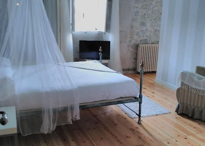 Casona Camino De Hoz * Ribamontan al Monte